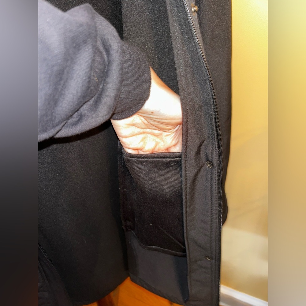 Weatherproof Rain Coat - Picture 6 of 7